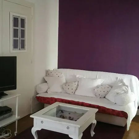 Appartement T3 Avec Jardinet. 2 ** 아파트